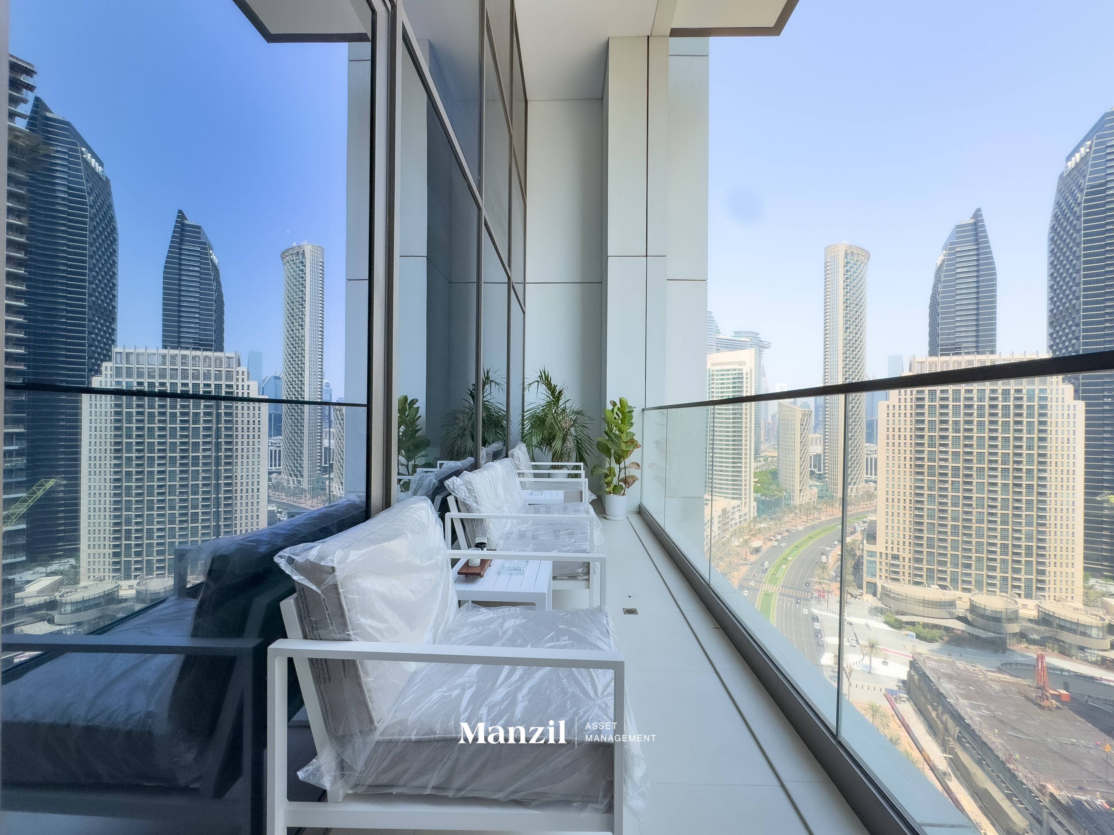 Elegant Urban Living | 3BR Apartments | Burj Crown