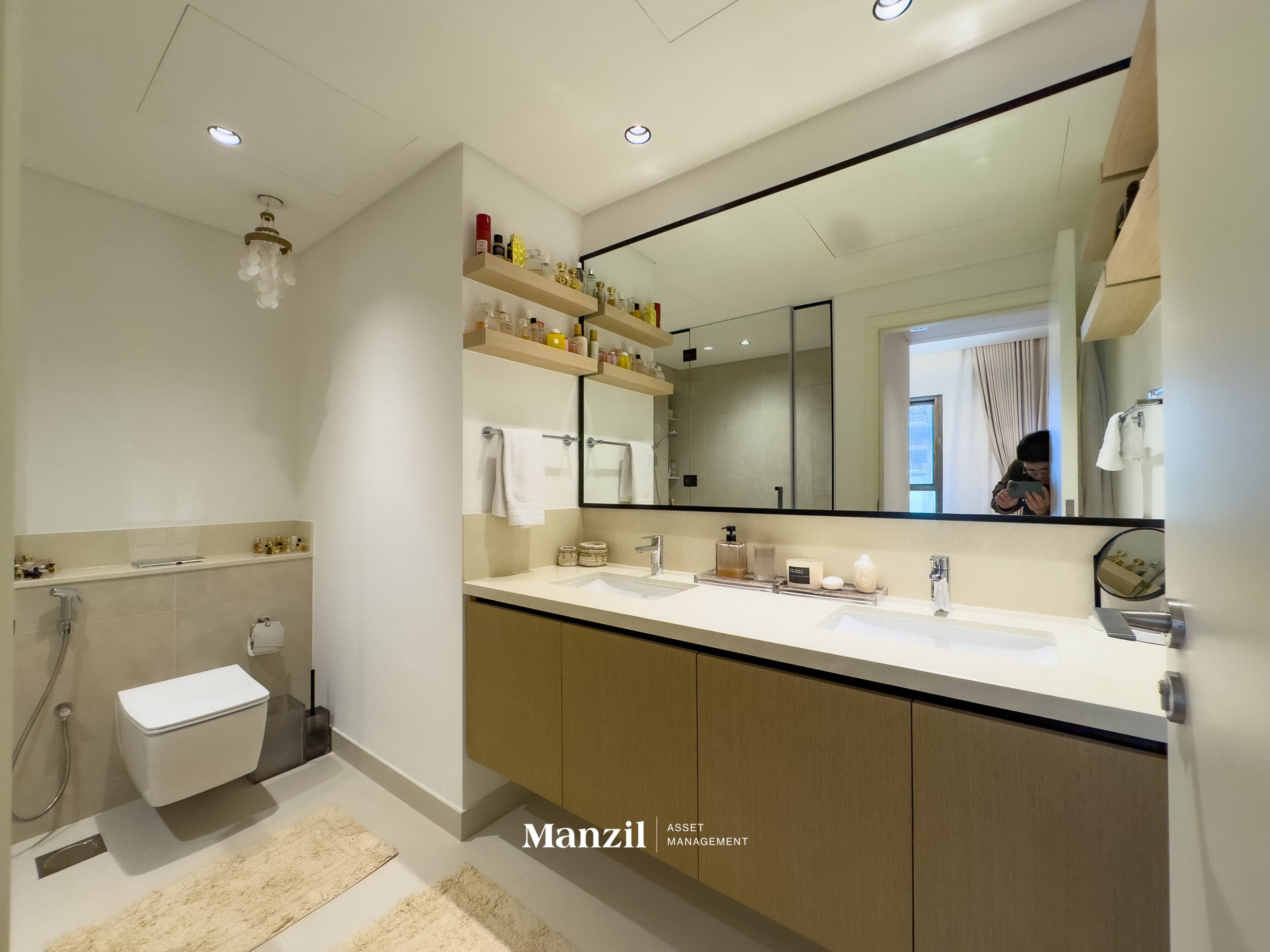 Elegant Urban Living | 3BR Apartments | Burj Crown