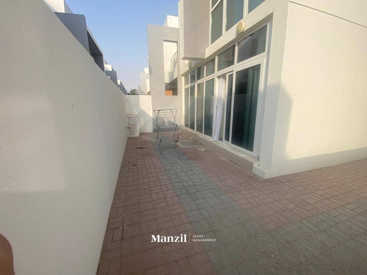 Well Maintained | Full Furnished | Modern