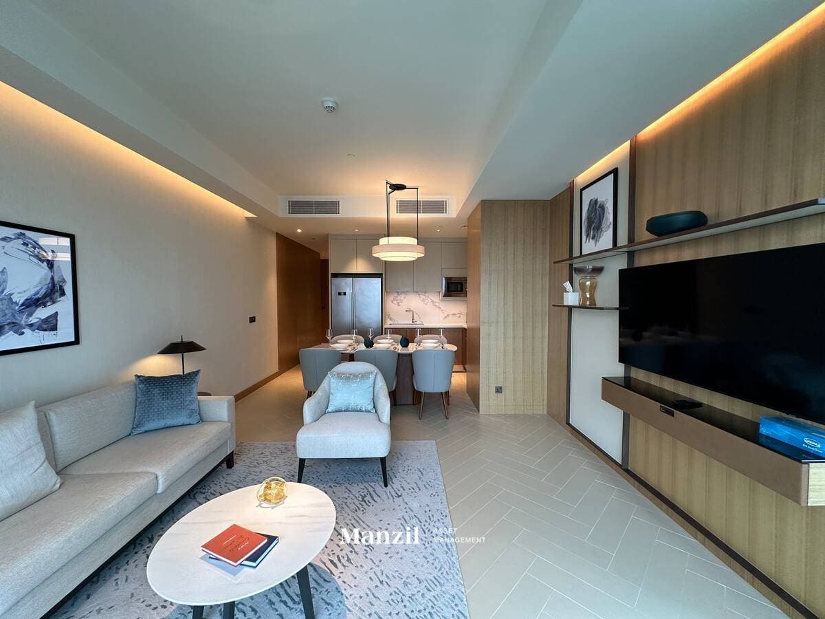 Luxury | Burj View | Heart of the city