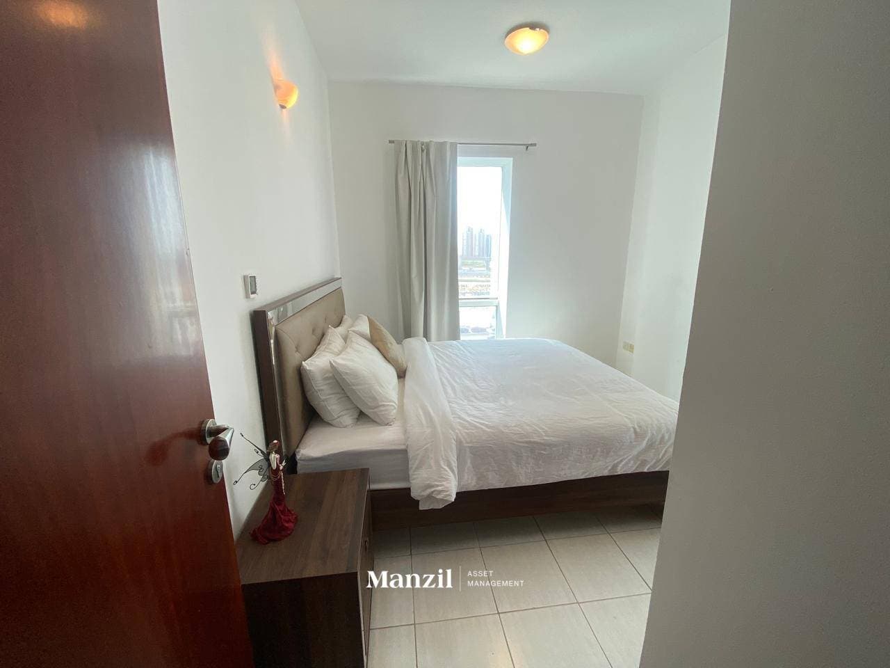 Full Furnished | Chiller free | Easy Bus Access