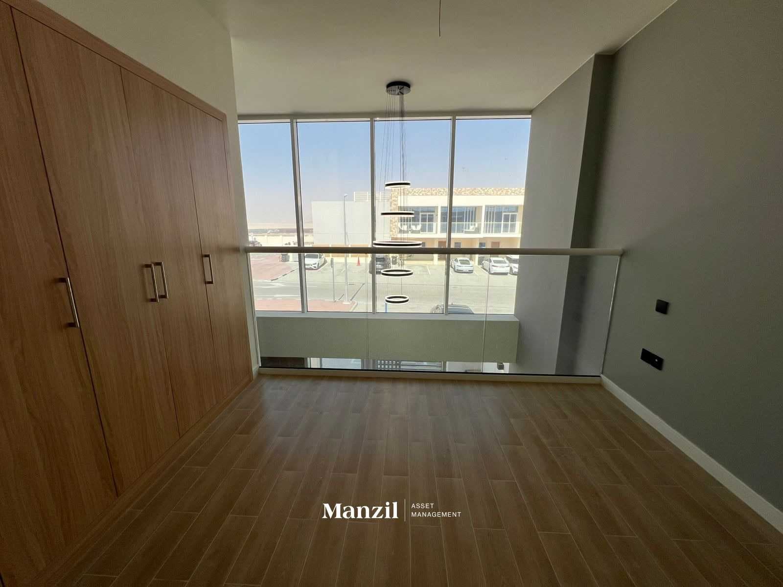 Spacious Townhouse / Bigger Plot / Rukan 3