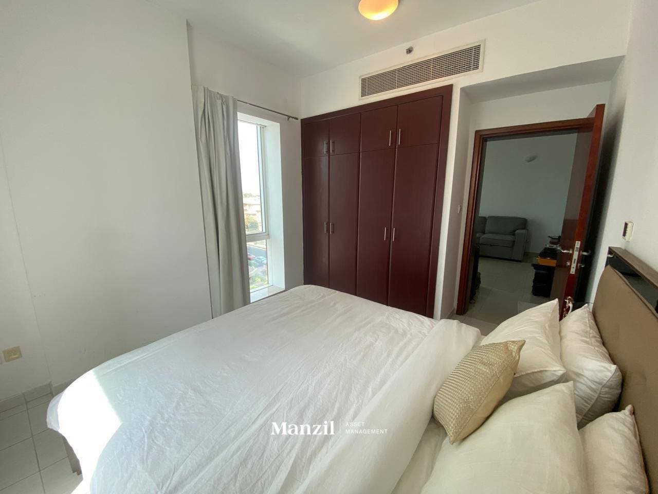 Full Furnished | Chiller free | Easy Bus Access