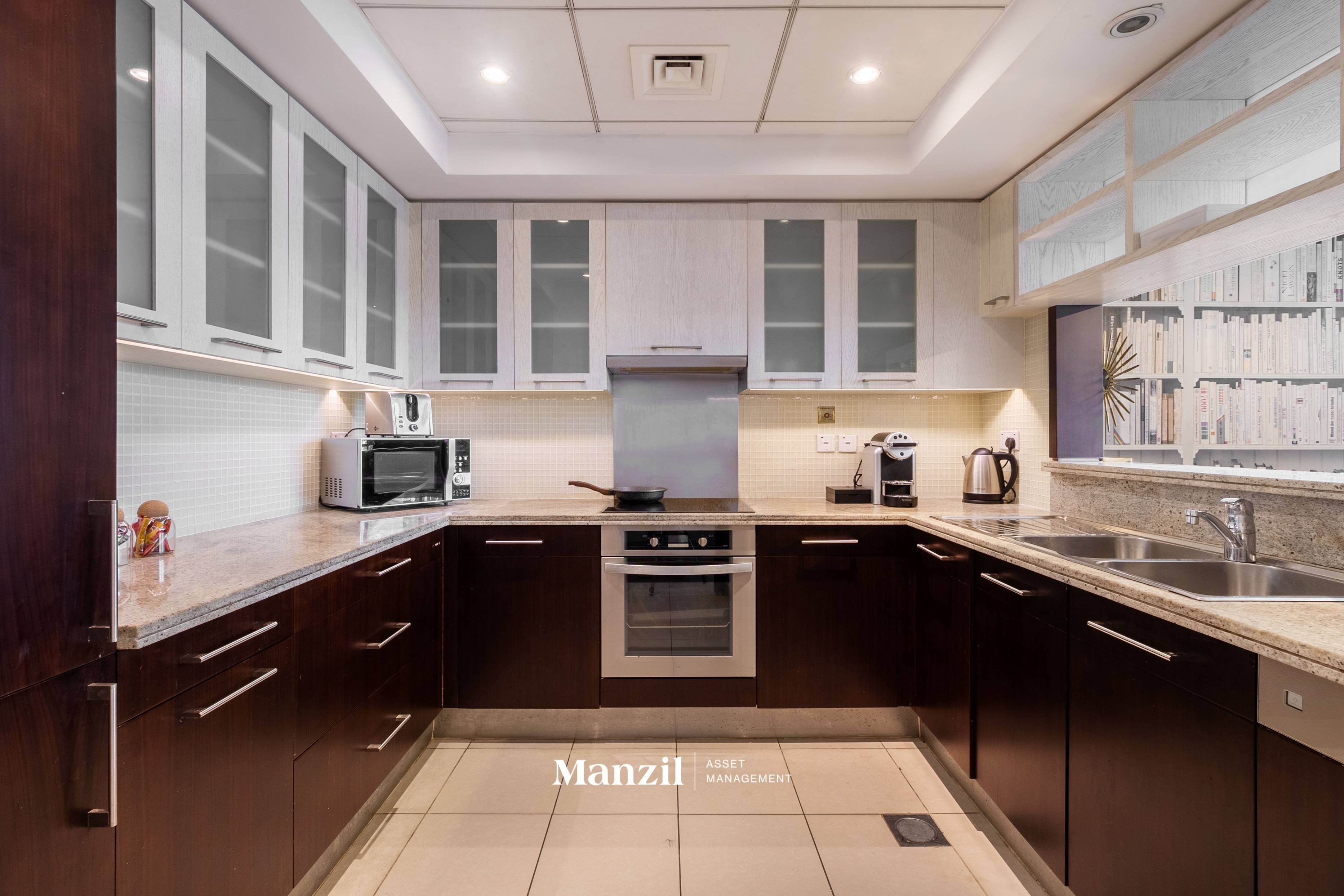 Spacious | Burj View | Prime Location