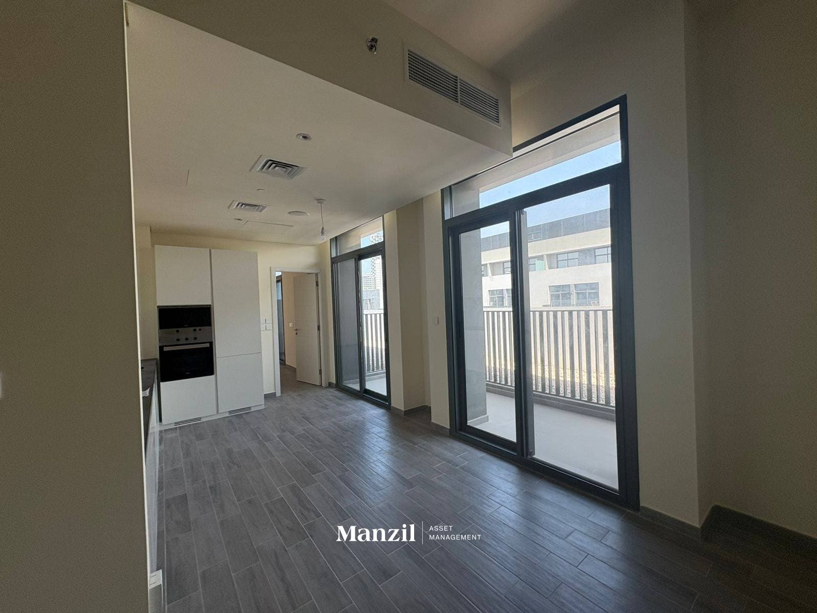 Spacious | 4 Balconies | JVC 