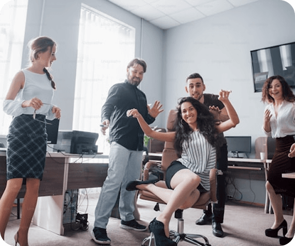 office image /images/career/image-3.png