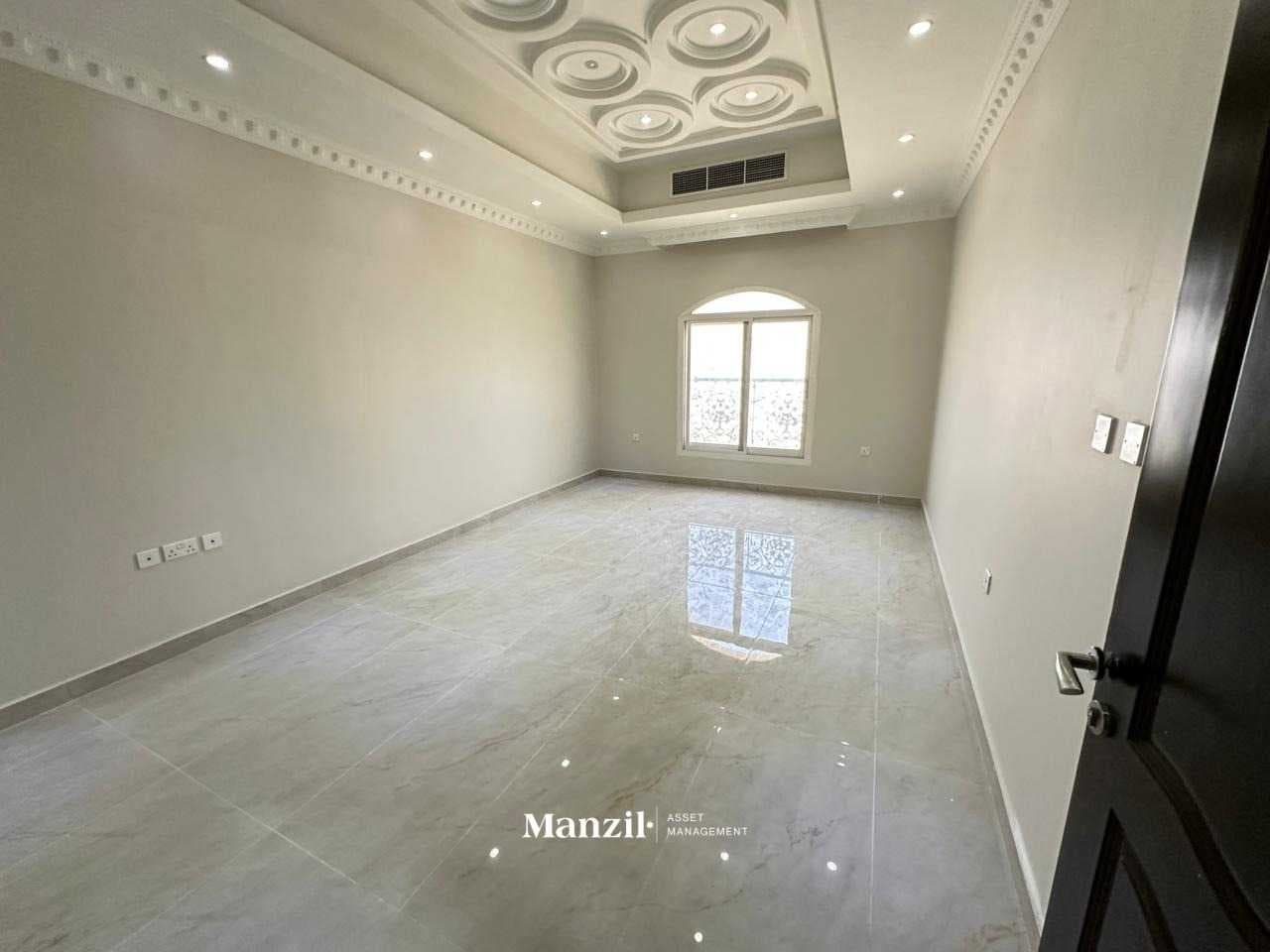 5 Bed Villa | Spacious | Luxury Living