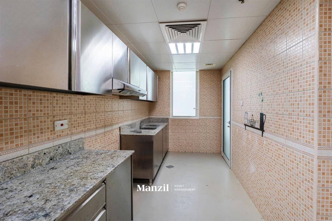 Well Maintained| Golf View | Chiller Free | 2 Parking