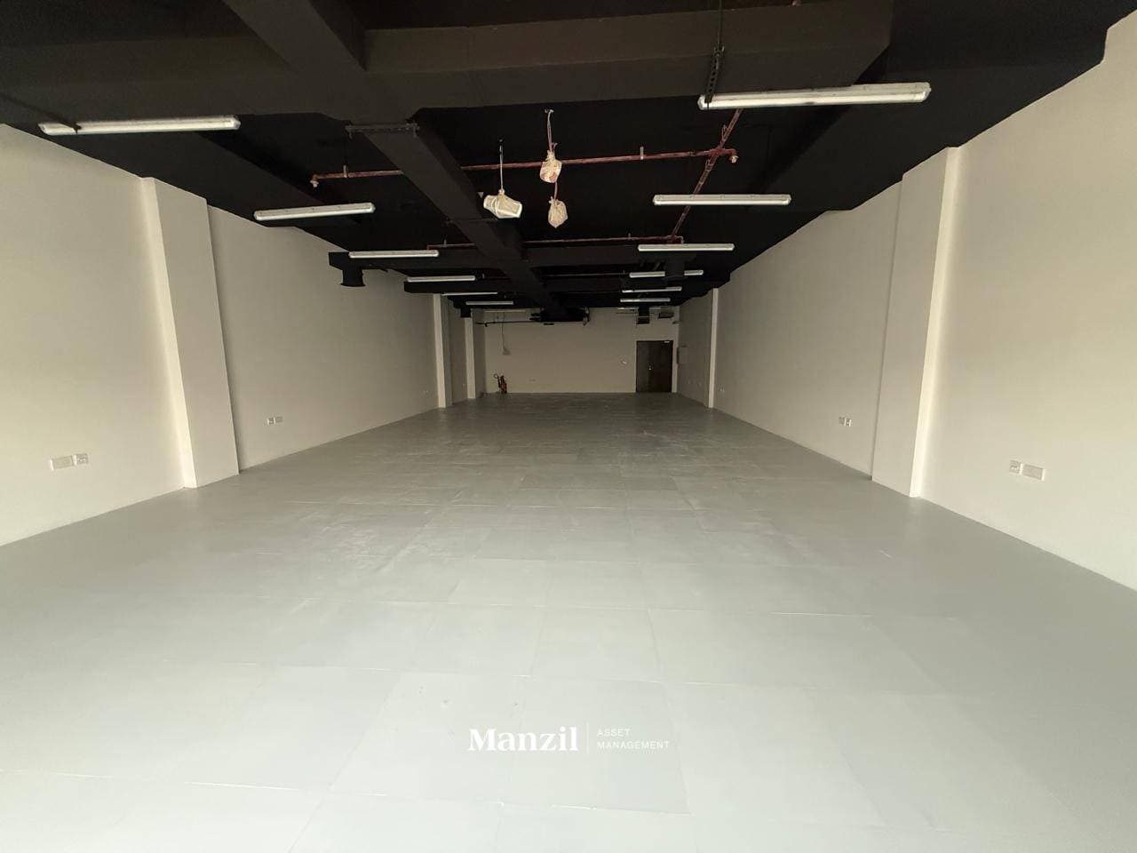 Spacious Office| Prime Location| Unfurnished|