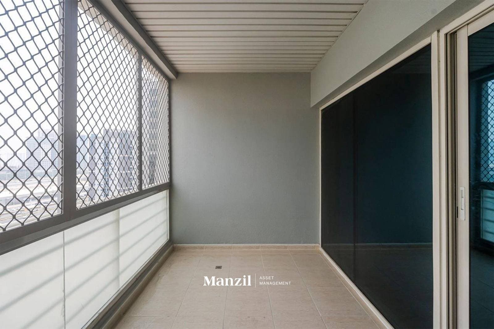 Well Maintained| Golf View | Chiller Free | 2 Parking