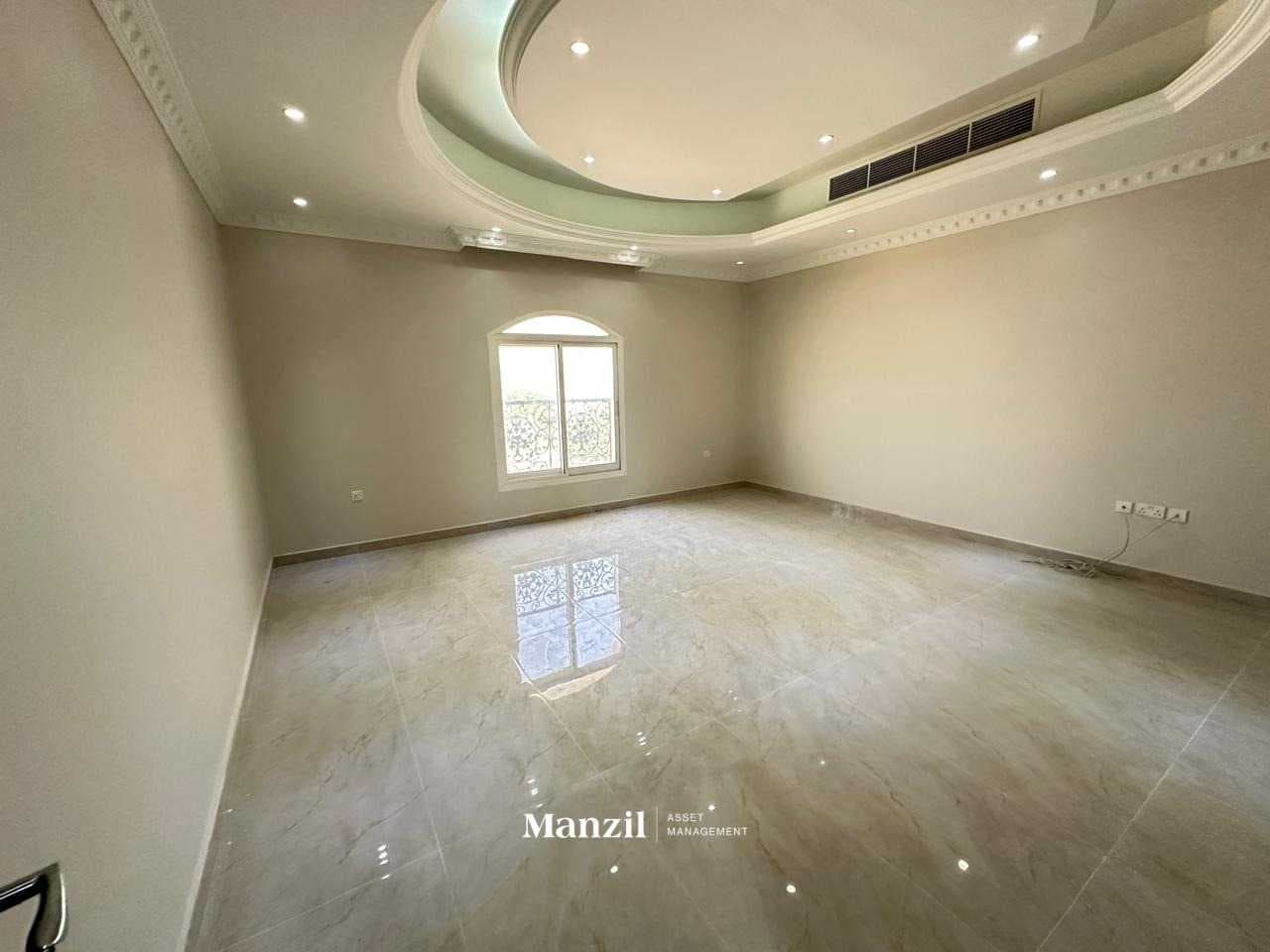 5 Bed Villa | Spacious | Luxury Living