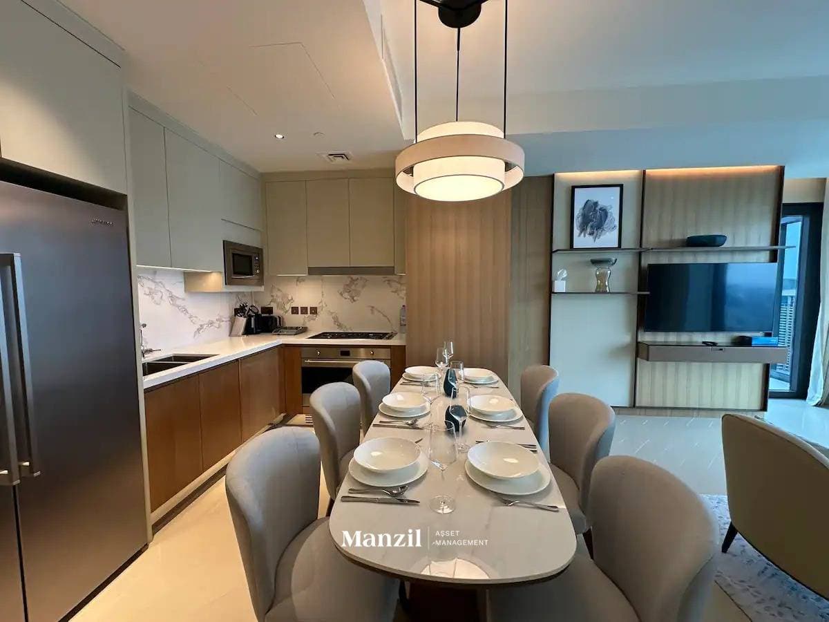 Luxury | Burj View | Heart of the city