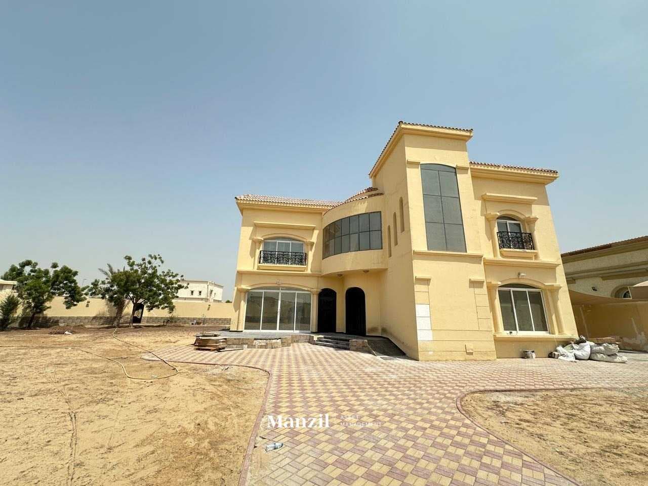 5 Bed Villa | Spacious | Luxury Living