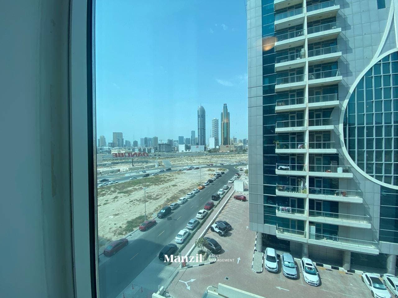 Full Furnished | Chiller free | Easy Bus Access