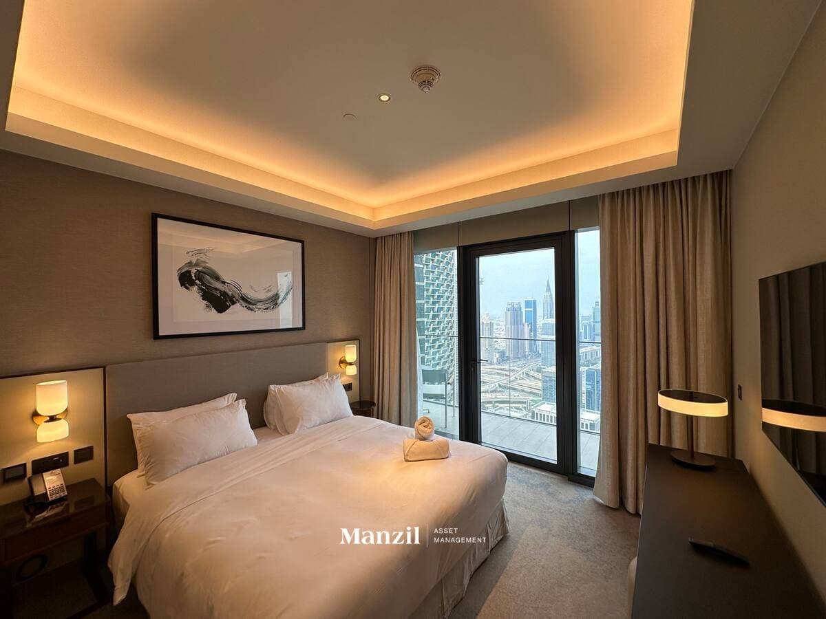 Luxury | Burj View | Heart of the city