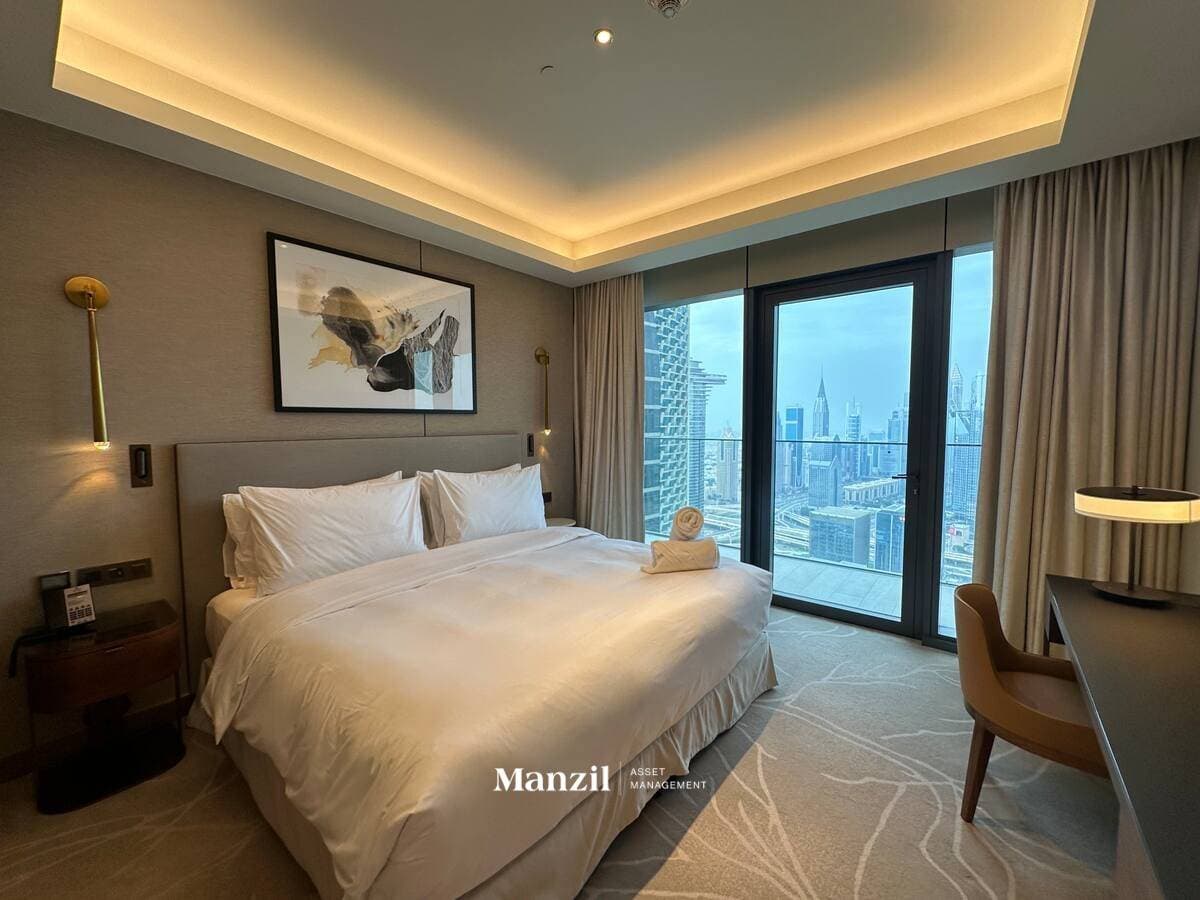 Luxury | Burj View | Heart of the city