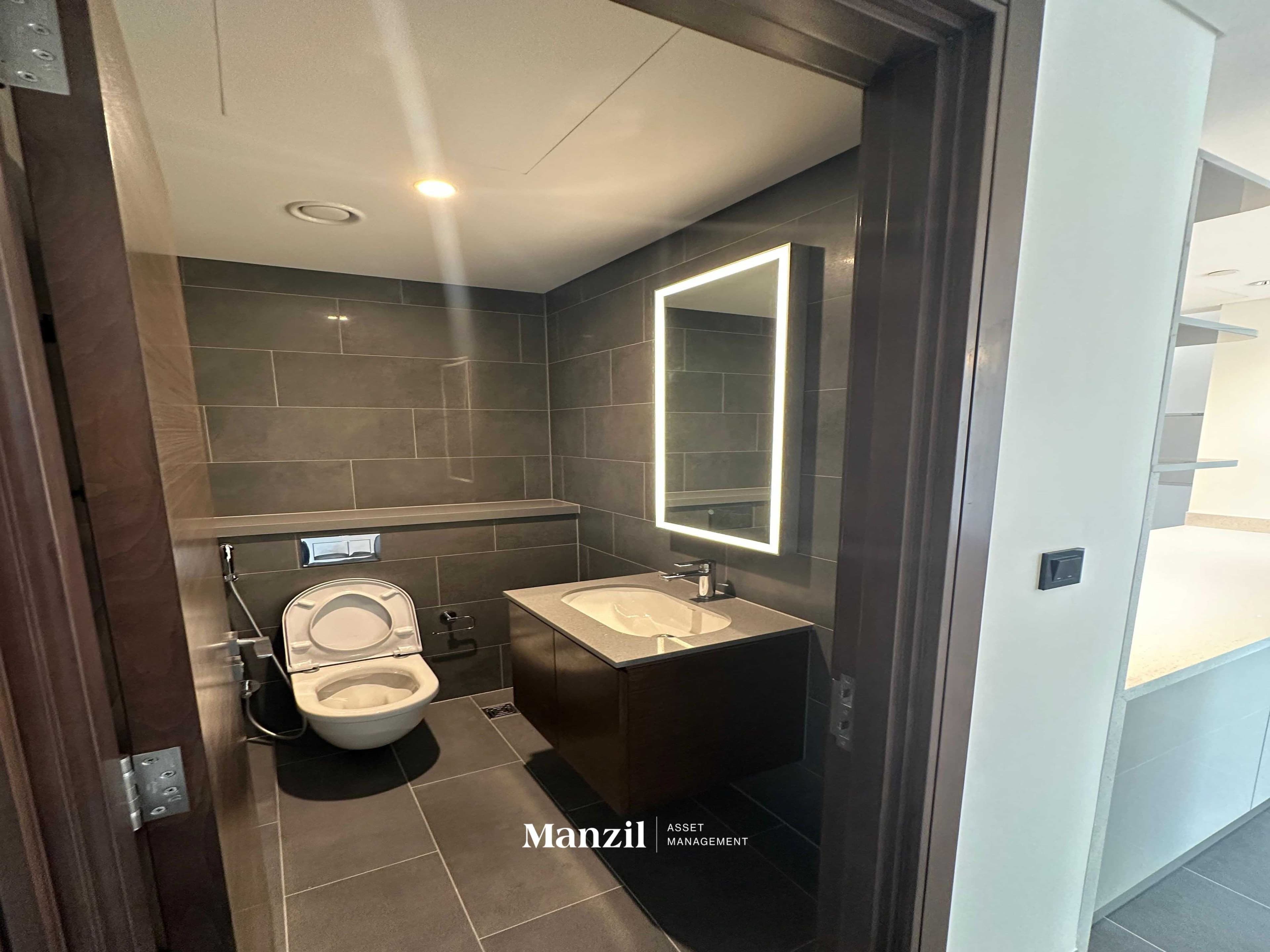 Brand New | Lagoon Views | Crest Tower C