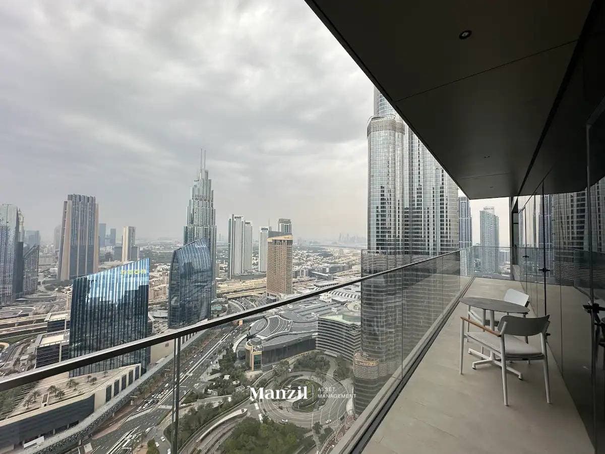 Luxury | Burj View | Heart of the city